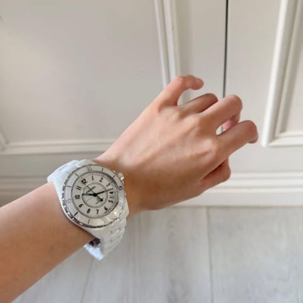 圖片 Chanel 白色經典j12 38mm 配件便攜錶盒