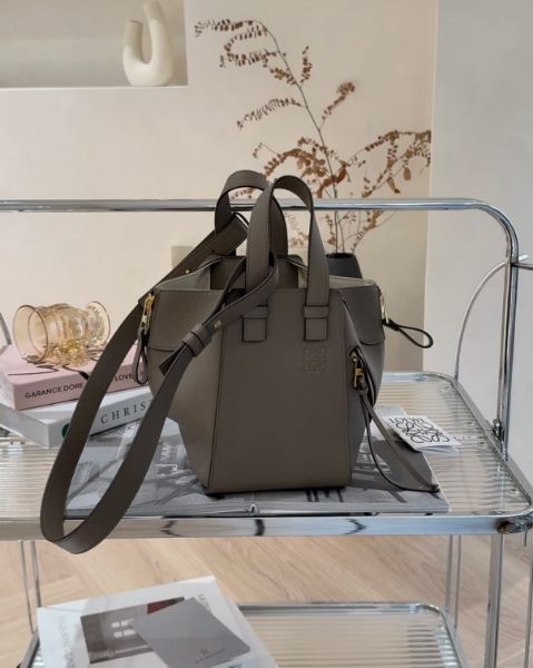 圖片 【LOEWE】HAMMOCK吊床包 灰褐色