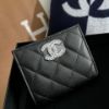 圖片 Chanel 黑銀荔枝鏤空對開短夾