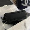 圖片 Chanel 黑金牛皮流浪包