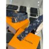 圖片 Louis Vuitton LV 銀頭logo 深藍 老花 皮革 材質 設計 雙面皮帶 男生皮帶