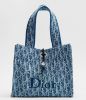 圖片 DIOR Dioriviera 綿柔感 Book Tote 小型托特包 藍色綿柔感 Dior Oblique 帆布托特包