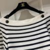 圖片 Chanel 秀款海軍風條紋帆船領上衣
