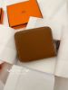 圖片 Hermès silk in狗來福🐶自由之城 金棕 絲巾拉鍊錢包/短夾