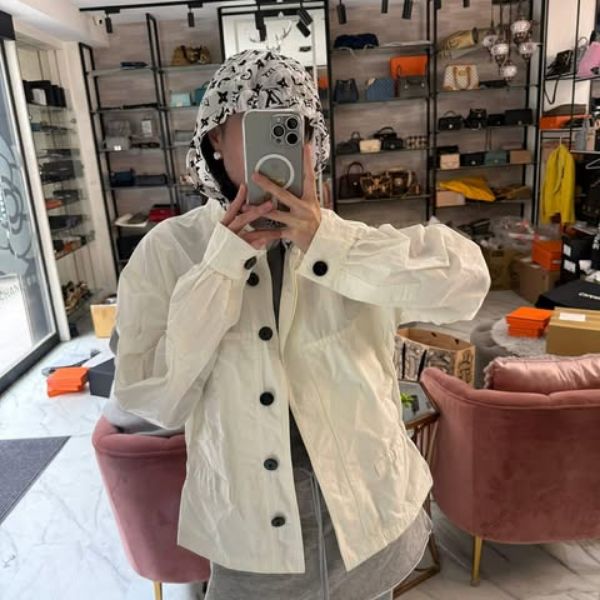 圖片 Lv 老花帽子縮腰派克外套