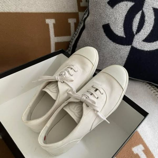 圖片 Chanel logo帆布小白鞋