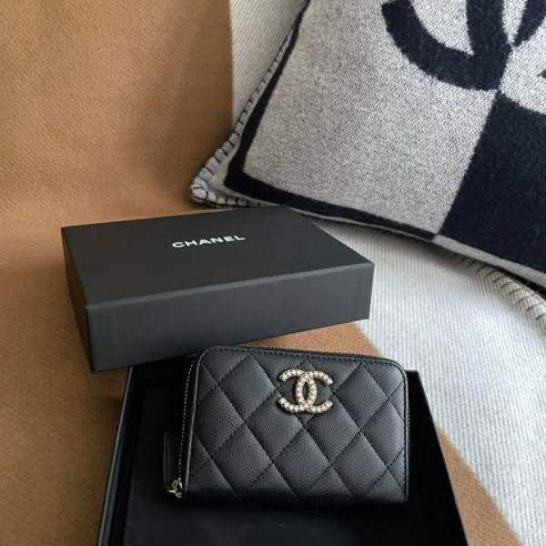 圖片 Chanel 黑金荔枝水鑽加大版拉鍊零錢卡包