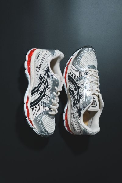 Lapstone Hammer x Asics Gel-Kayano 12.1 The Spark 1203B103100