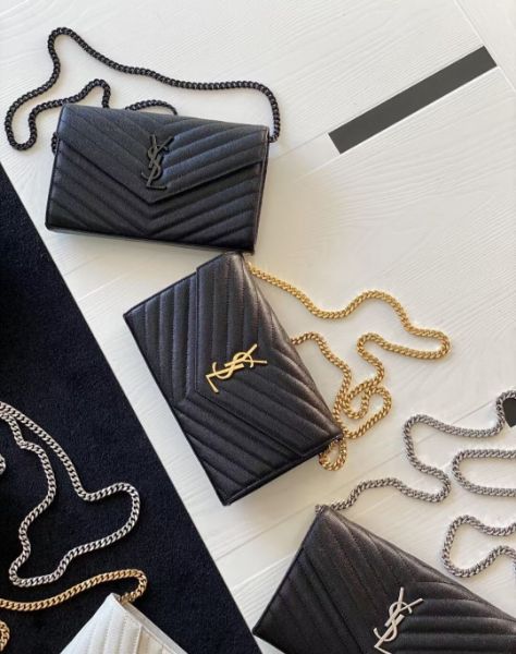 圖片 《在台現貨快速到貨 》Saint Laurent YSL 魚子醬鏈帶包 WOC 全黑 中款