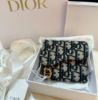 圖片 《在台現貨最低特價  最新》Dior 藍色 Dior Oblique 緹花 經典馬鞍設計短夾