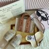 圖片 Chloé Woody 栗子棕刺繡迷你款有背帶