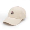圖片 Moncler 斜紋棉布品牌徽標棒球帽(米黃)
