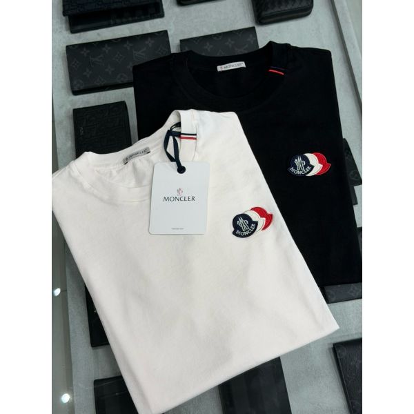 圖片 Moncler 新款 三色拼接刺繡logo設計 黑、白色 素t 短袖T恤上衣