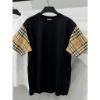 圖片 Burberry 經典 手臂格紋設計 黑 白二色 短袖T恤上衣
