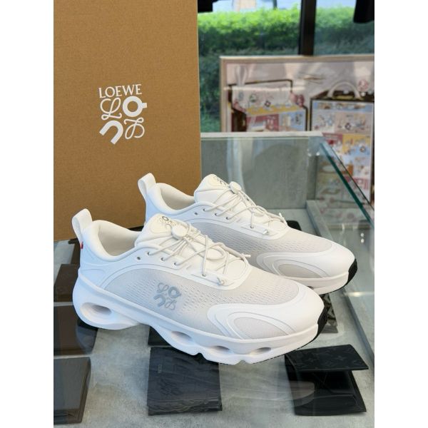 圖片 Loewe x on 限量 聯名鞋款 全白 男生 球鞋