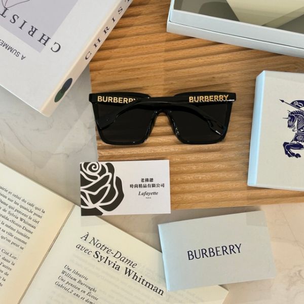 圖片 BURBERRY BE4411D 方型膠框LOGO墨鏡