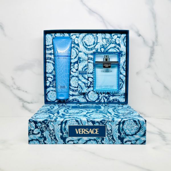 圖片 VERSACE 雲淡風輕禮盒(淡香水100ML+沐浴精150ML+隨身瓶10ML) 