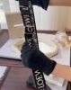 圖片 【LOEWE】小牛皮 ANAGRAM 寬背帶 黑銀