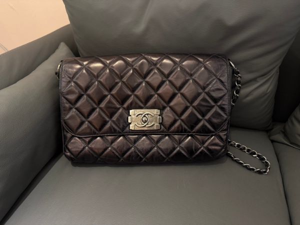 圖片 Chanel 復古銀釦 BOY款 抓皺牛皮 側背包