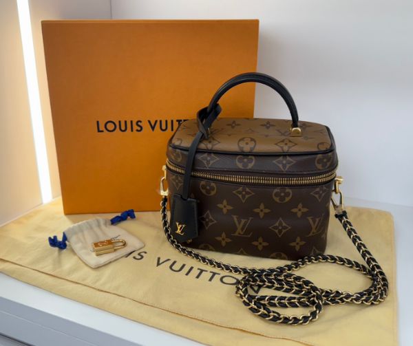 圖片 LOUIS VUITTON  Vanity 雙色老花拚黑牛皮  PM 化妝包