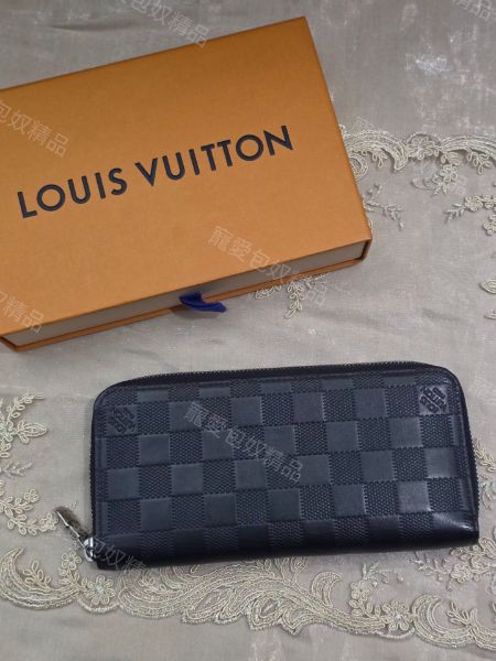 圖片 LV N63324 棋盤壓紋拉鍊長夾