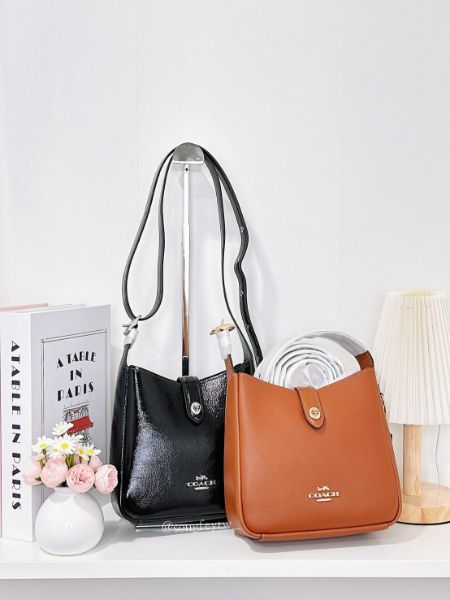 圖片 Coach Handly 小款 Hobo 流浪包 斜背包