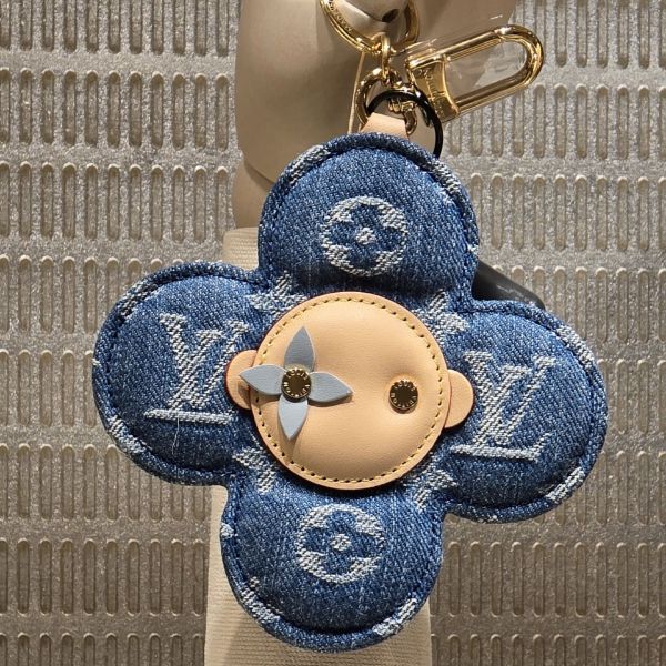 圖片 《在台現貨最低特價  最新》Louis Vuitton LV Vivienne Denim 藍色牛仔手袋吊飾鎖匙圈