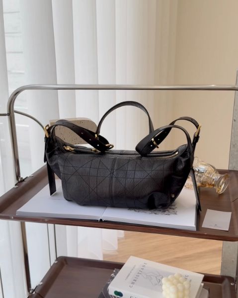 圖片 【DIOR】皺面小牛皮 D-JOURNEY 小號 黑色