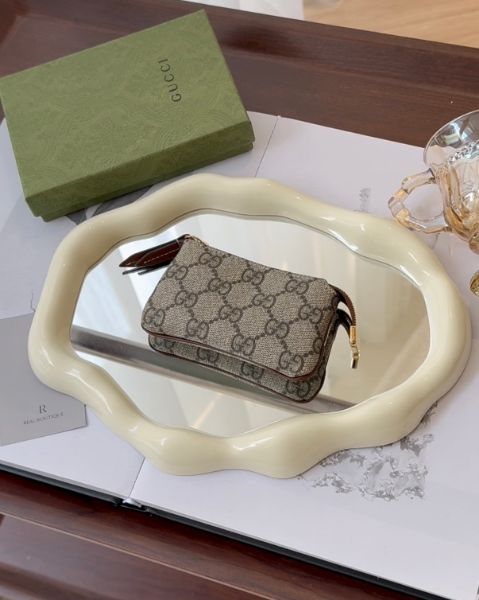 圖片 【GUCCI】老花LOGO鑰匙零錢包 棕色