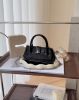 圖片 【VIVIENNE WESTWOOD】新款Pamela鱷魚紋小方包 有斜背帶