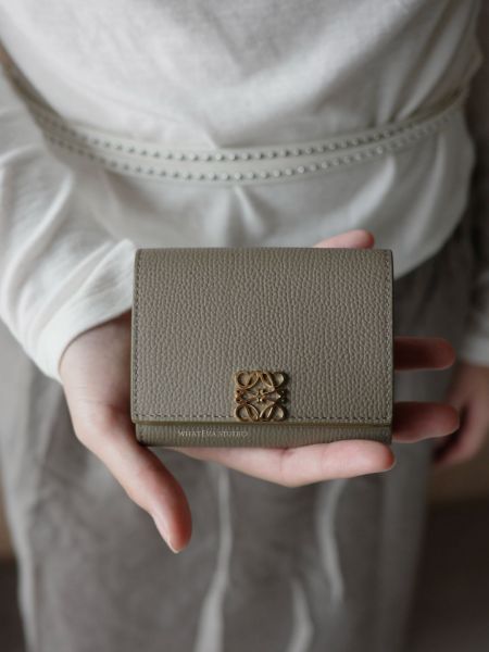 圖片 Loewe Anagram trifold wallet in pebble grained calfskin 三折短夾