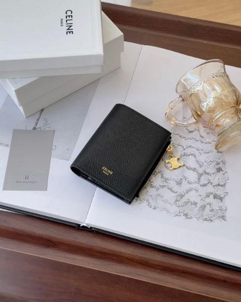 圖片 【CELINE】凱旋門粒面牛皮對折短夾 黑金