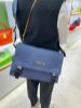圖片 【現貨】Longchamp 再生帆布尼龍翻蓋郵差包-深藍
