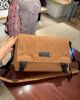 圖片 【現貨】Longchamp 再生帆布尼龍翻蓋郵差包-米咖