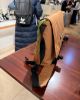 圖片 【現貨】Longchamp 再生帆布尼龍翻蓋郵差包-米咖