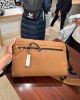圖片 【現貨】Longchamp 再生帆布尼龍翻蓋郵差包-米咖
