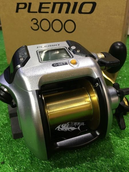 圖片 三郎釣具//SHIMANO PLEMIO 3000 電動捲線器