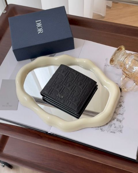 圖片 【DIOR】GRAVITY 內零錢雙折短夾 黑色壓紋