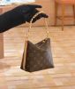 圖片 《在台現貨最低特價  最新》Louis Vuitton LV Multipass Mini 經典老花鏈帶+皮革斜背帶 多用途包