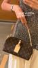 圖片 LV M26787 Tag Me Pouch 法式風情 小型收納包 約 24.5 x 17 x 4.5 公分 設計小巧精緻 容量足以收納手機等日常隨身物品 