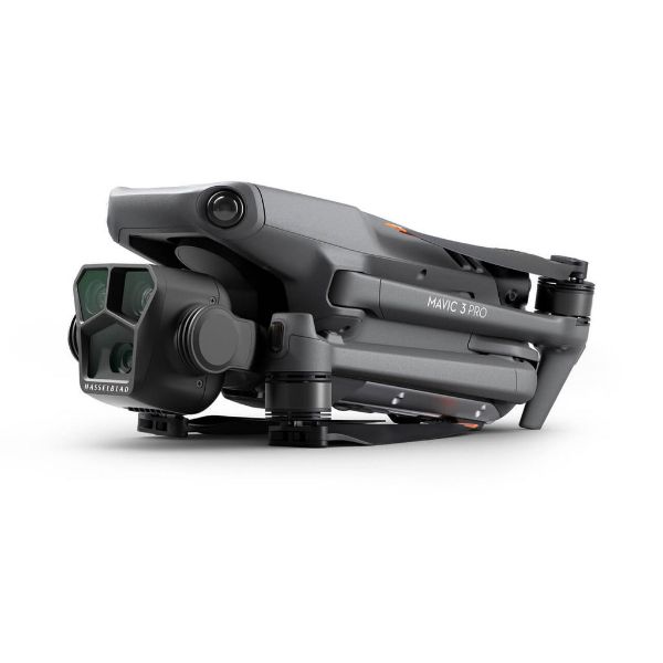 DJI Mavic 3 Pro（DJI RC 遙控器）