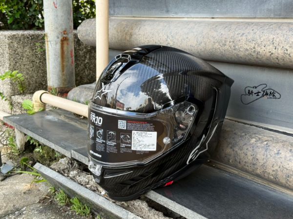 圖片 ALPINESTARS S-R10 SOLID BLACK 亮黑 亞洲版 SR10 A星 安全帽