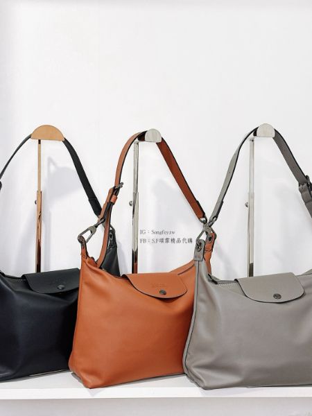 圖片 Longchamp Le Pliage Xtra M 皮革 Hobo 半月包