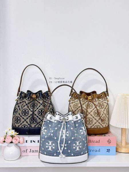 圖片 Tory Burch｜TB 專櫃款 T Monogram 水桶包