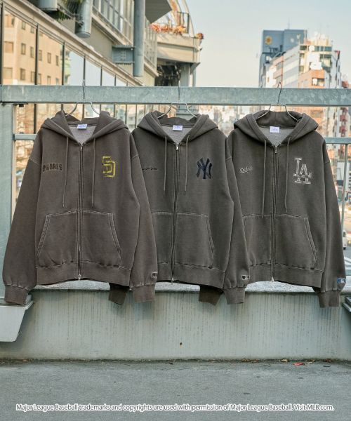 圖片 日本🇯🇵連線 MONO-MART x MLB 刺繡雙拉鍊連帽外套 作舊 水洗 外套 連帽外套 雙拉鏈外套 寬鬆 7款(任買兩件711免運)/預購