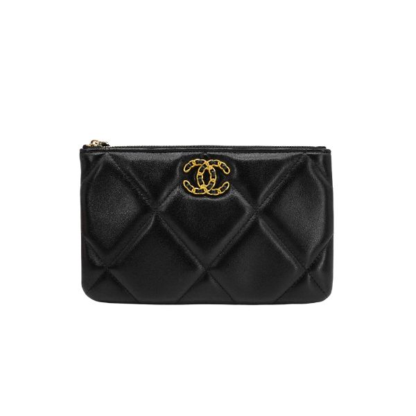 圖片 Chanel 展示品 19 皮穿鍊金雙C logo菱格羊皮手拿包(AP1059-黑)