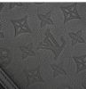 圖片 Louis Vuitton 展示品 Duo 壓紋牛皮三角拉鍊側背包(M21890-黑)