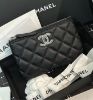 圖片 Chanel AP3833 新款 鏤空 CC 荔枝格紋卡片零錢包 黑金 