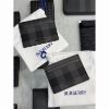 圖片 Burberry 黑格紋 搭配 立體字母設計 超實用 男生 卡夾