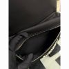 圖片 Burberry 經典 黑白字母設計 超實用 好看 基本款 後背包